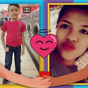 Meet your Posher, Ena